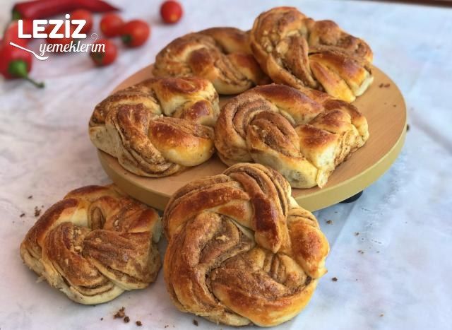 Haşhaşlı Açma Çörek