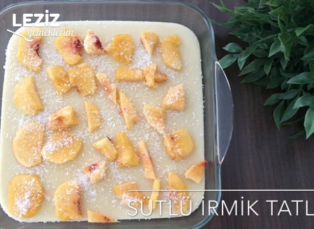 Sütlü İrmik Tatlısı Yapılışı