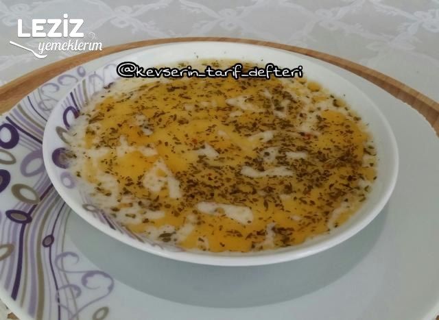 Terbiyeli Şehriye Çorbası