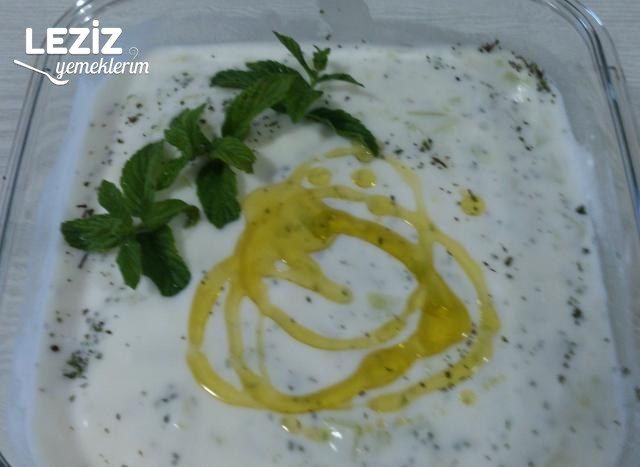 Zeytinyağlı Cacık