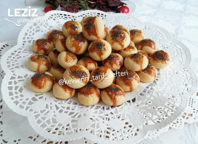 Ağızda Dağılan Tuzlu Kurabiyeler