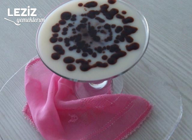 İki Renkli Muhallebi