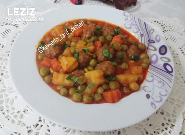 Misket Köfteli Bezelye Yemeği