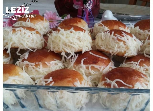 Sakallı (Saçaklı) Puf Puf Poğaçalar