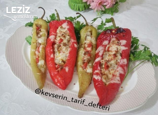 Kırmızı Kapya Ve Çarliston Biber Kebabı
