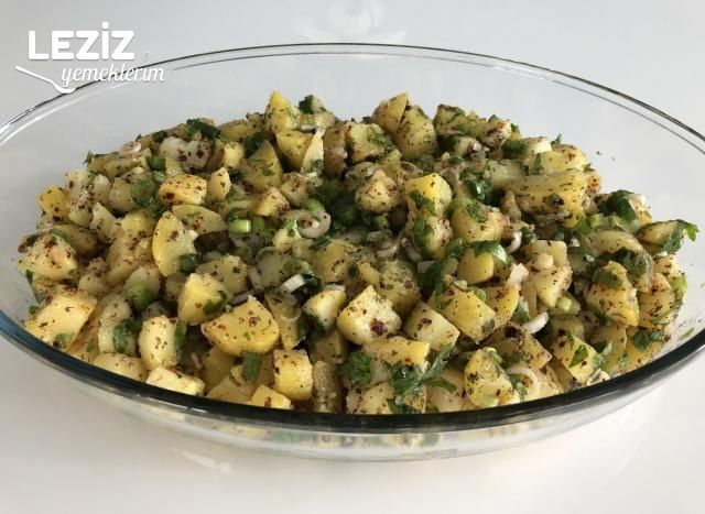 Çok Kolay Patates Salatası