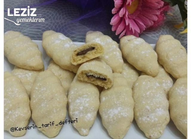 Çikolata Dolgulu Şekli Şahane Tırtıklı Kurabiye