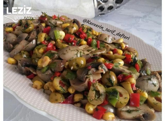 Mantar Salatası (Leziz)