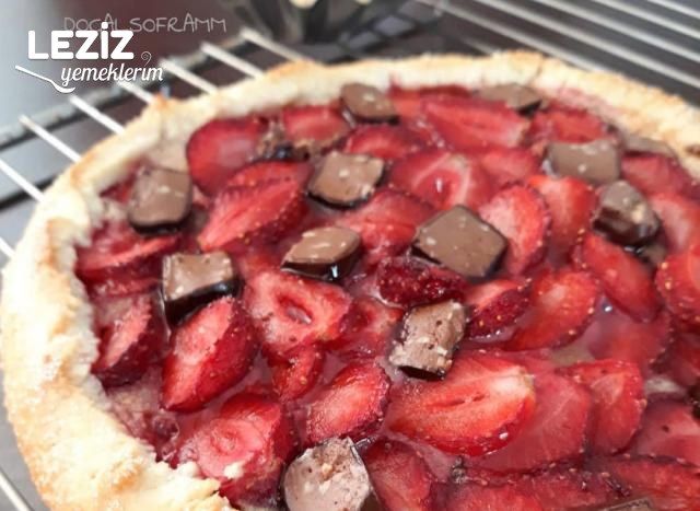Çilekli Galette