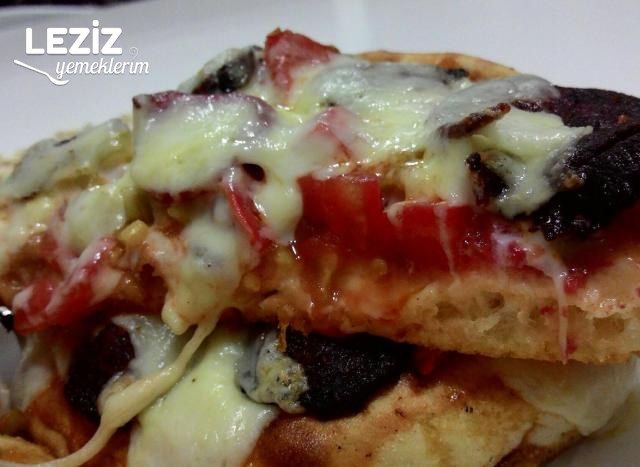 Bazlama Pizza (10 Dakikada)