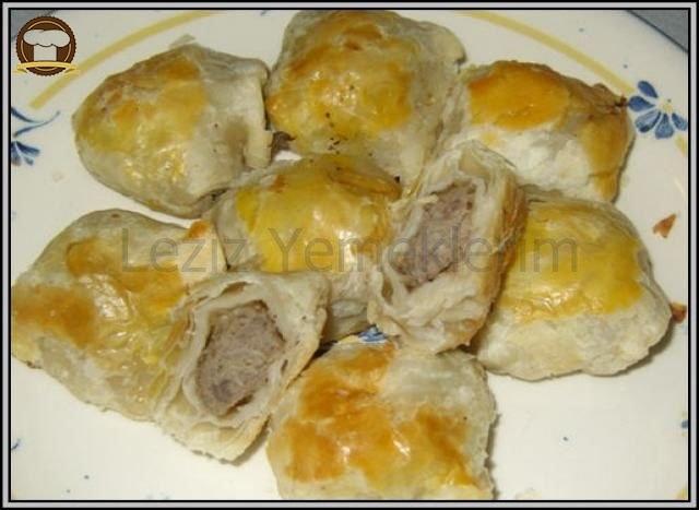 Köfteli Börek