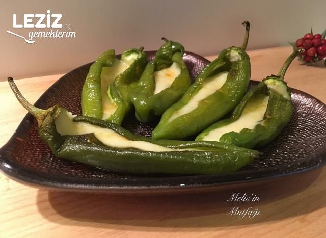 Kaşarlı Biber Kayık