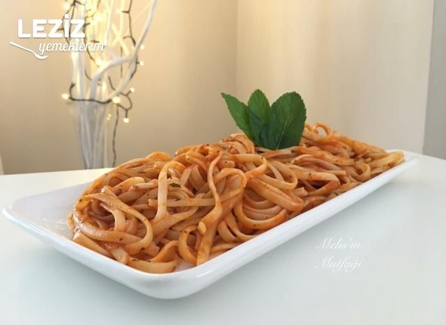 Naneli Domates Soslu Spagetti