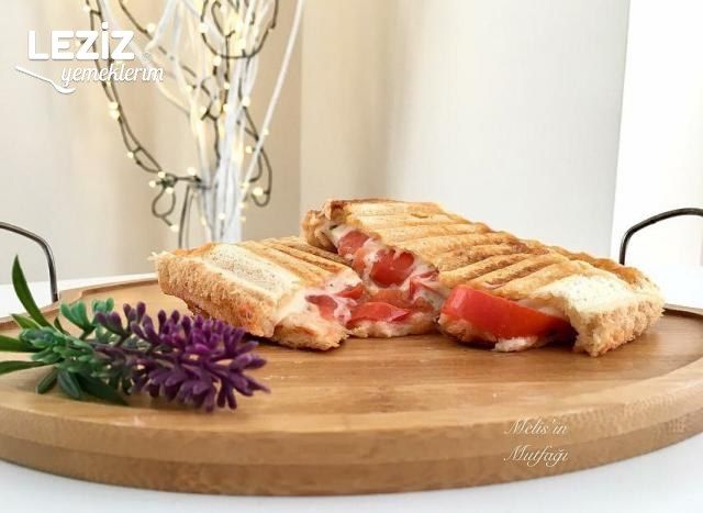 Naneli Domatesli Kaşarlı Tost (Videolu)