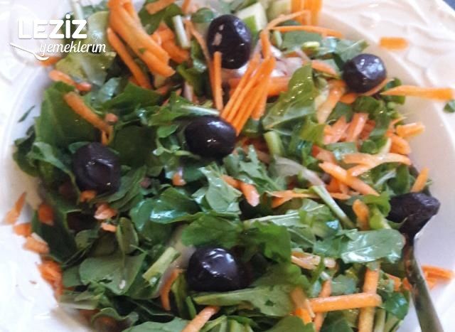 Havuçlu Roka Salatası