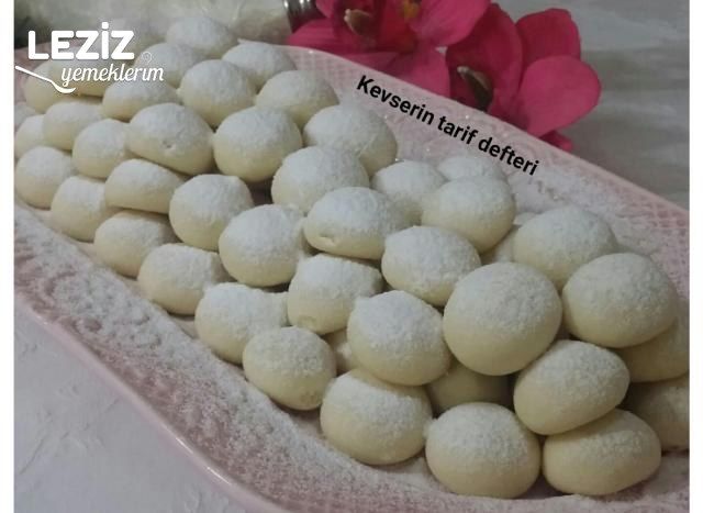 Lokmalık Fındıklı Un Kurabiyesi