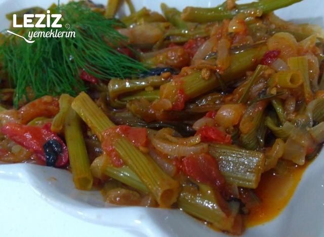 Ispanak Kökü Kavurması