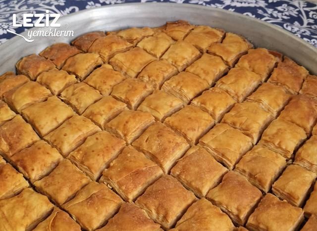 Nefis Ev Baklavası ( Çok Pratik) Duble Cevizli