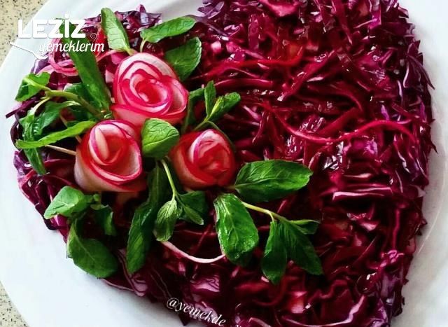 Mor Ve Ötesi Salatası