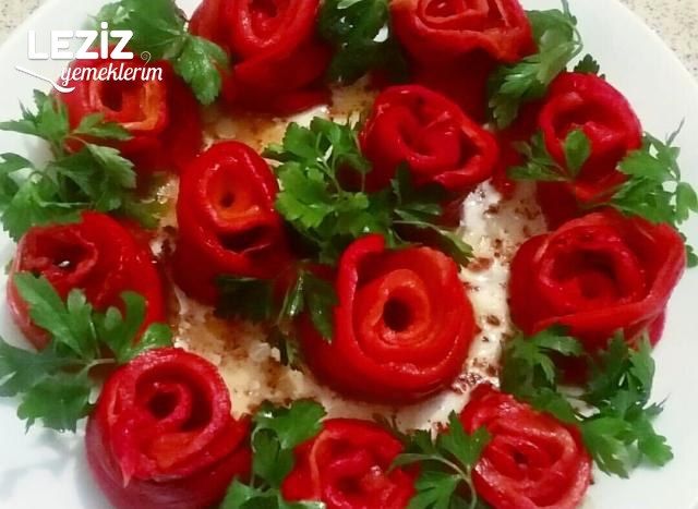 Közlenmiş Kapya Biber Salatası