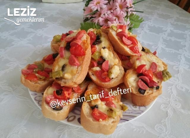 Lezzetli Bayat Ekmek Dilimleri