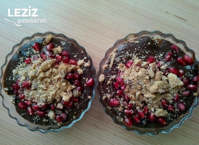 Bisküvili Narlı Puding