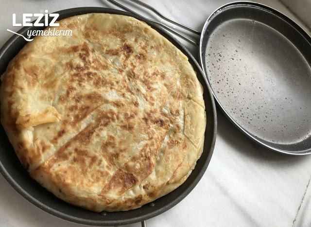 Kolay Kıymalı Tava Böreği