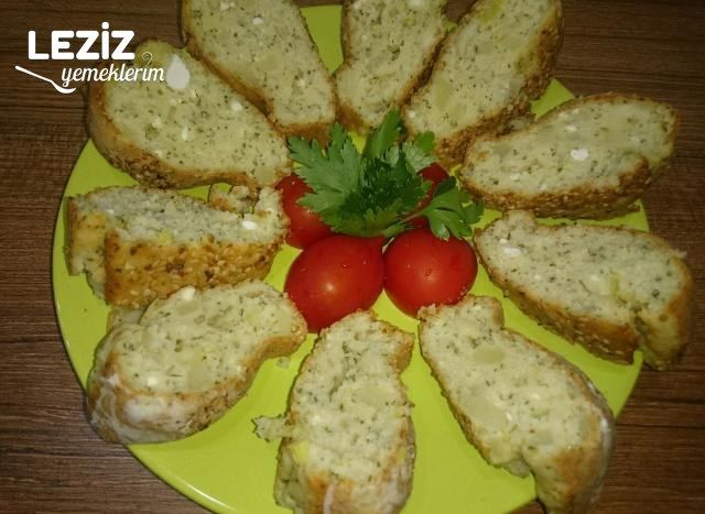 Patatesli Peynirli Kek