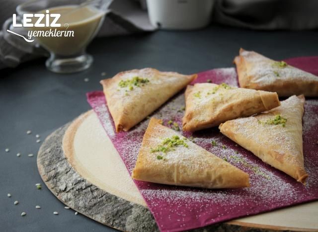 Tahinli Çıtır Üçgenler