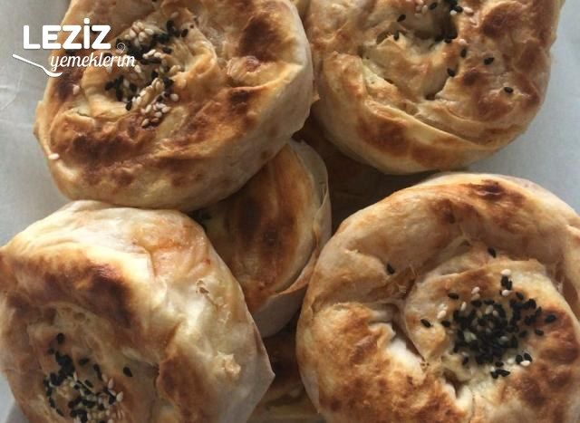 Gül Böreği (Patatesli)