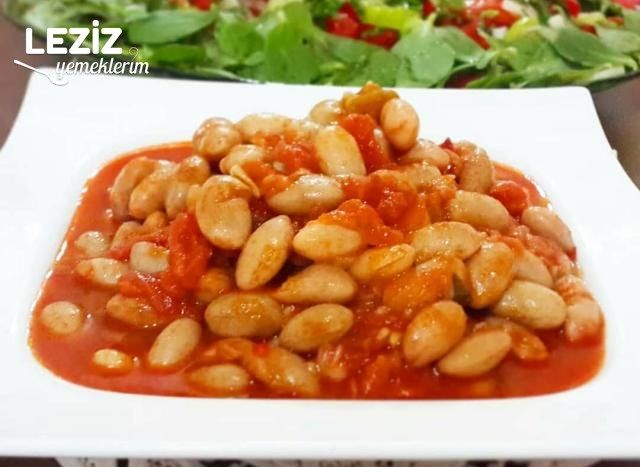 8 Dakikada Düdüklüde Barbunya Yemeği