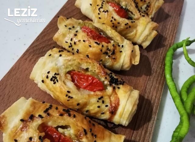 Sebzeli Karnıyarık Böreği