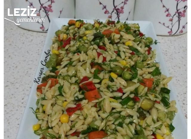 Muhteşem Gün Salatası (Kaşık Kaşık Yendi Bitti)
