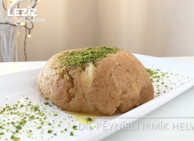 Dil Peynirli İrmik Helvası