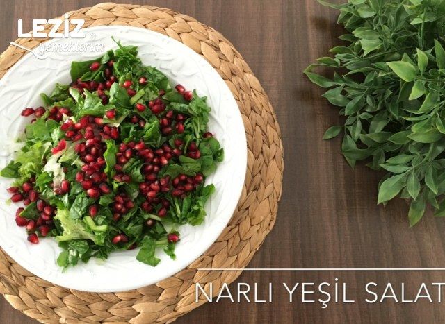 Narlı Yeşil Salata