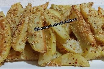 Fırında Çıtır Patates Dilimleri