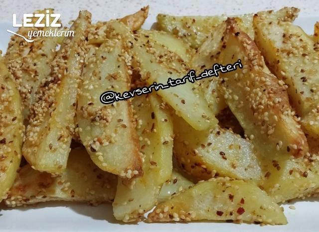Fırında Çıtır Patates Dilimleri