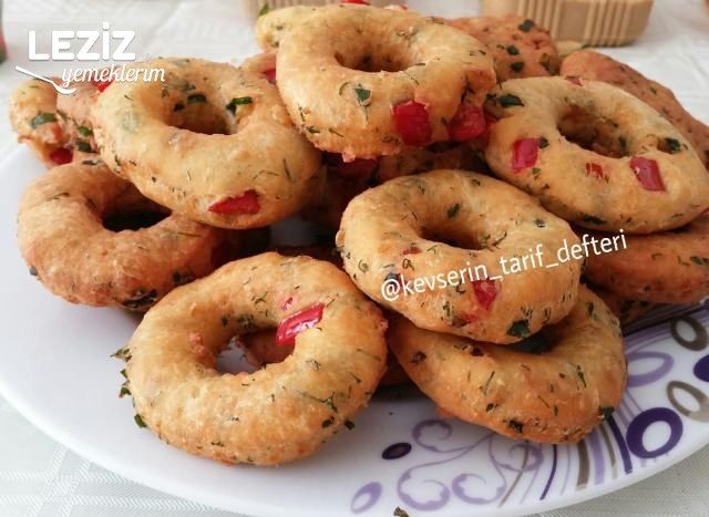 Peynirli Biberli Maydanozlu Hamur Kızartması