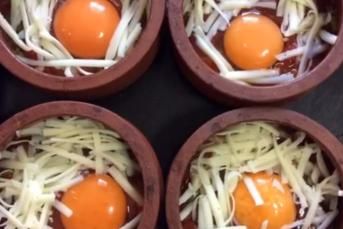 Güveçte Menemen
