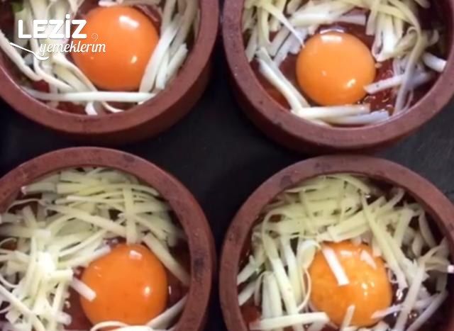 Güveçte Menemen