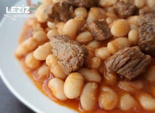 Güveç Kapta Etli Kuru Fasulye (Püf Noktaları İle)