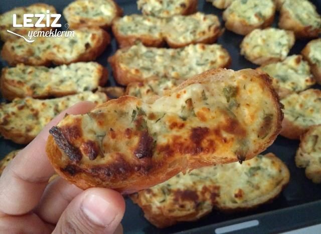 Peynirli Gevrek Ekmek