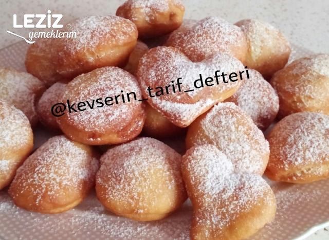 Çikolatalı Ve Reçelli Pofuduk Hamur Kızartması