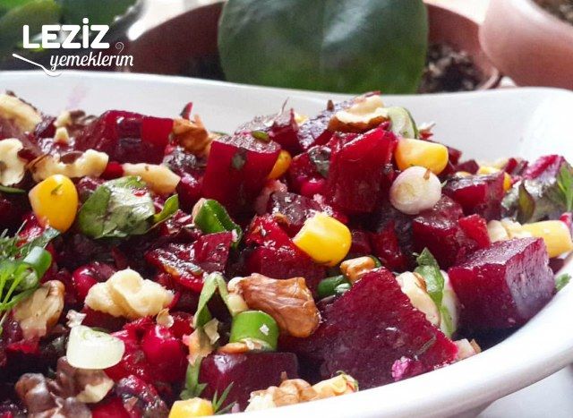 Cevizli Kırmızı Pancar Salatası