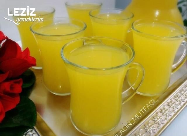 Buz Gibi Limonata (2 Portakal 1 Limon İle)
