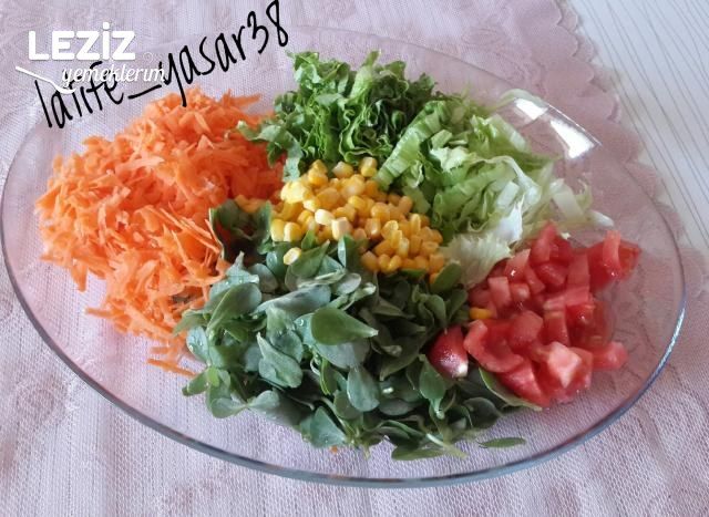 Karışık Salata Yapımı