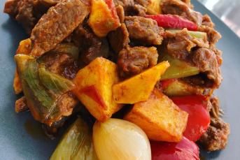 Nefis Tas Kebabı
