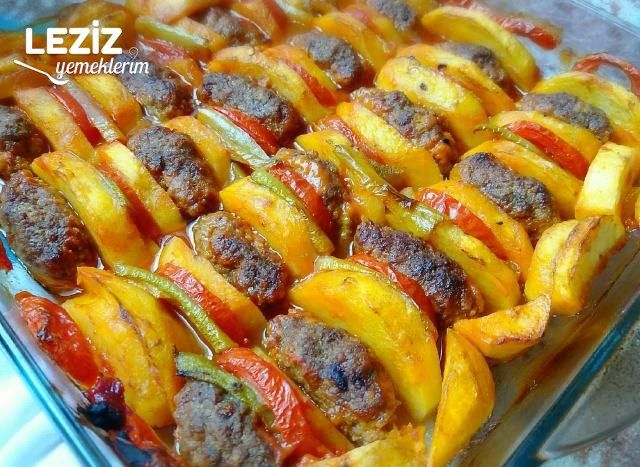 İzmir Köfte (Mutlaka Deneyin)