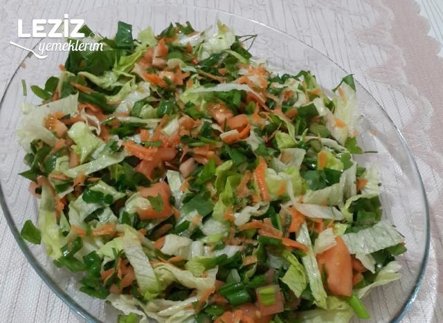Balık Yanı Salatası