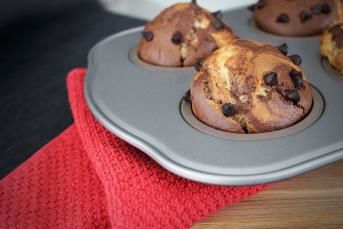 İki Renkli Muzlu Muffin